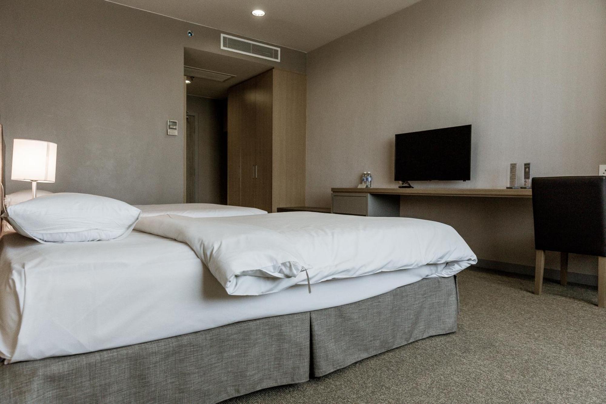 Hotel N°5 コタキナバル エクステリア 写真