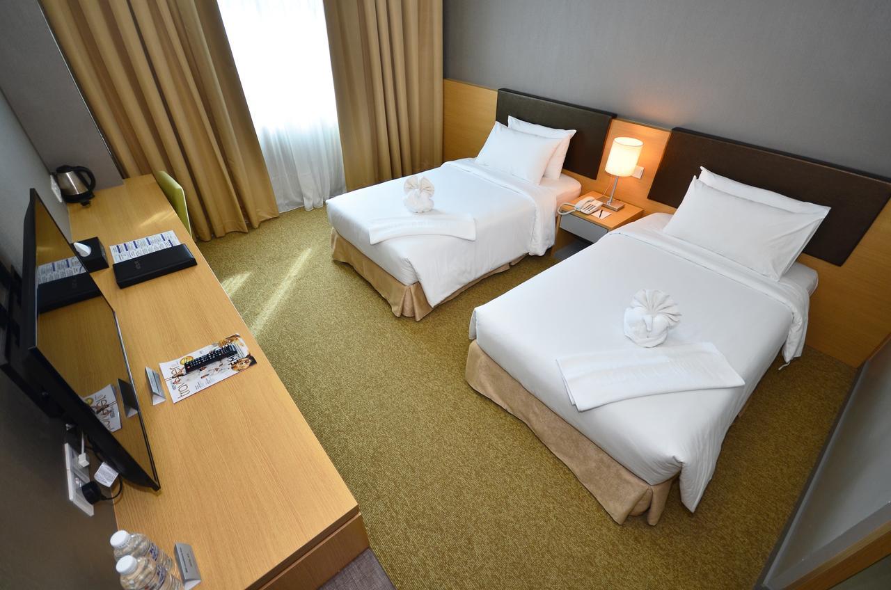 Hotel N°5 コタキナバル エクステリア 写真