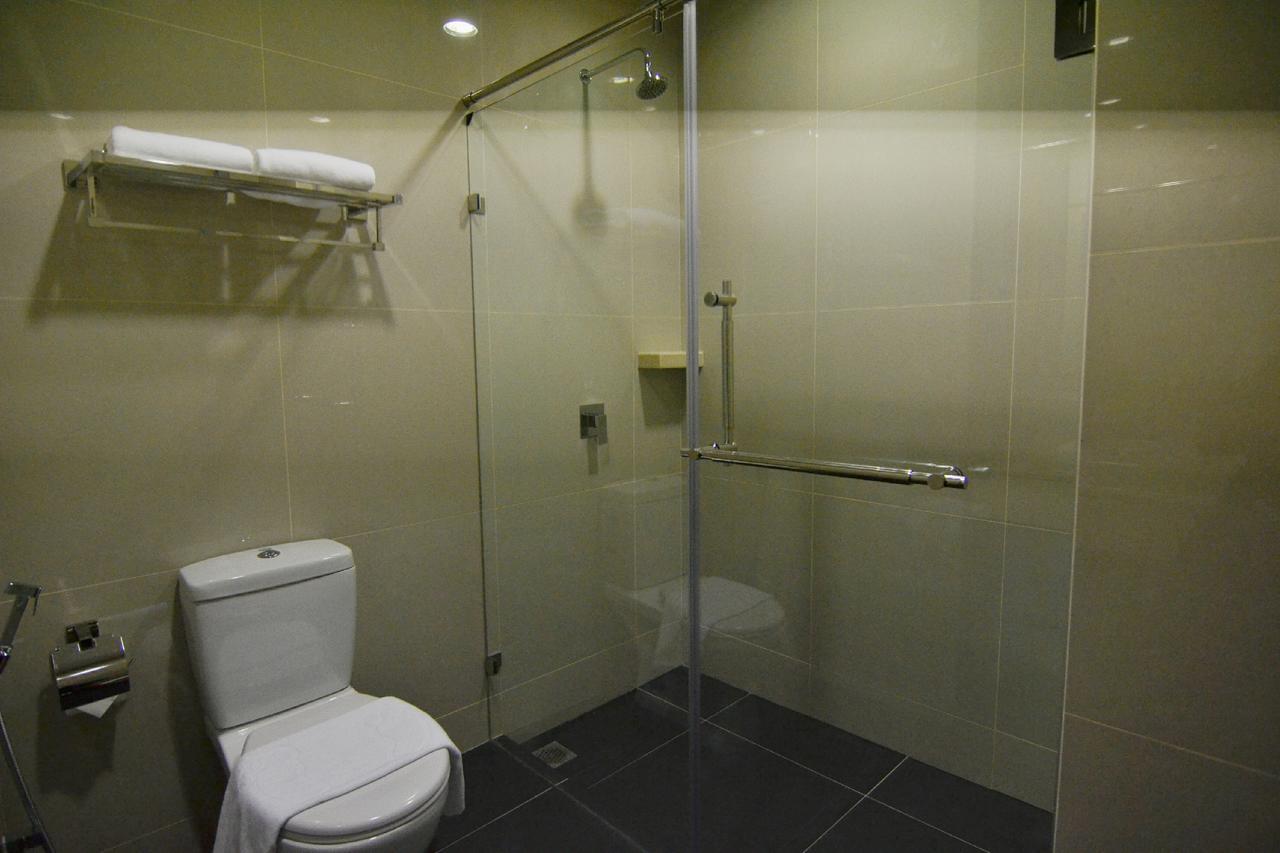 Hotel N°5 コタキナバル エクステリア 写真
