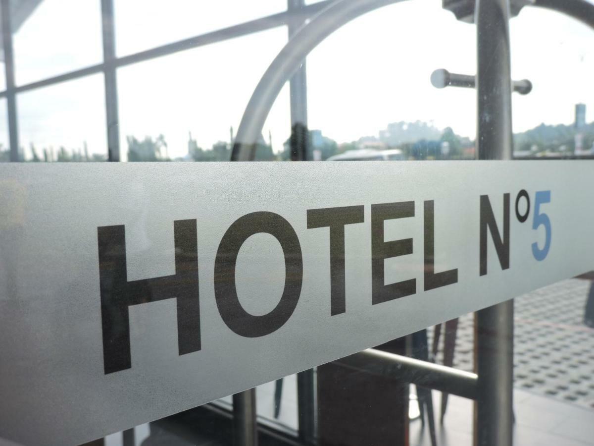 Hotel N°5 コタキナバル エクステリア 写真