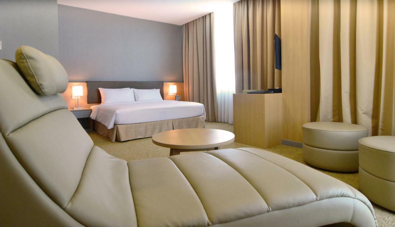 Hotel N°5 コタキナバル エクステリア 写真